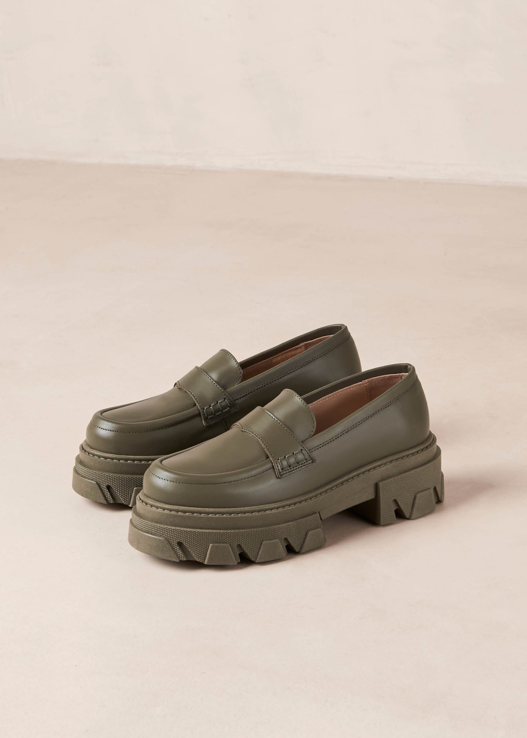 Trailblazer Green Leather Loafers - Image 7
