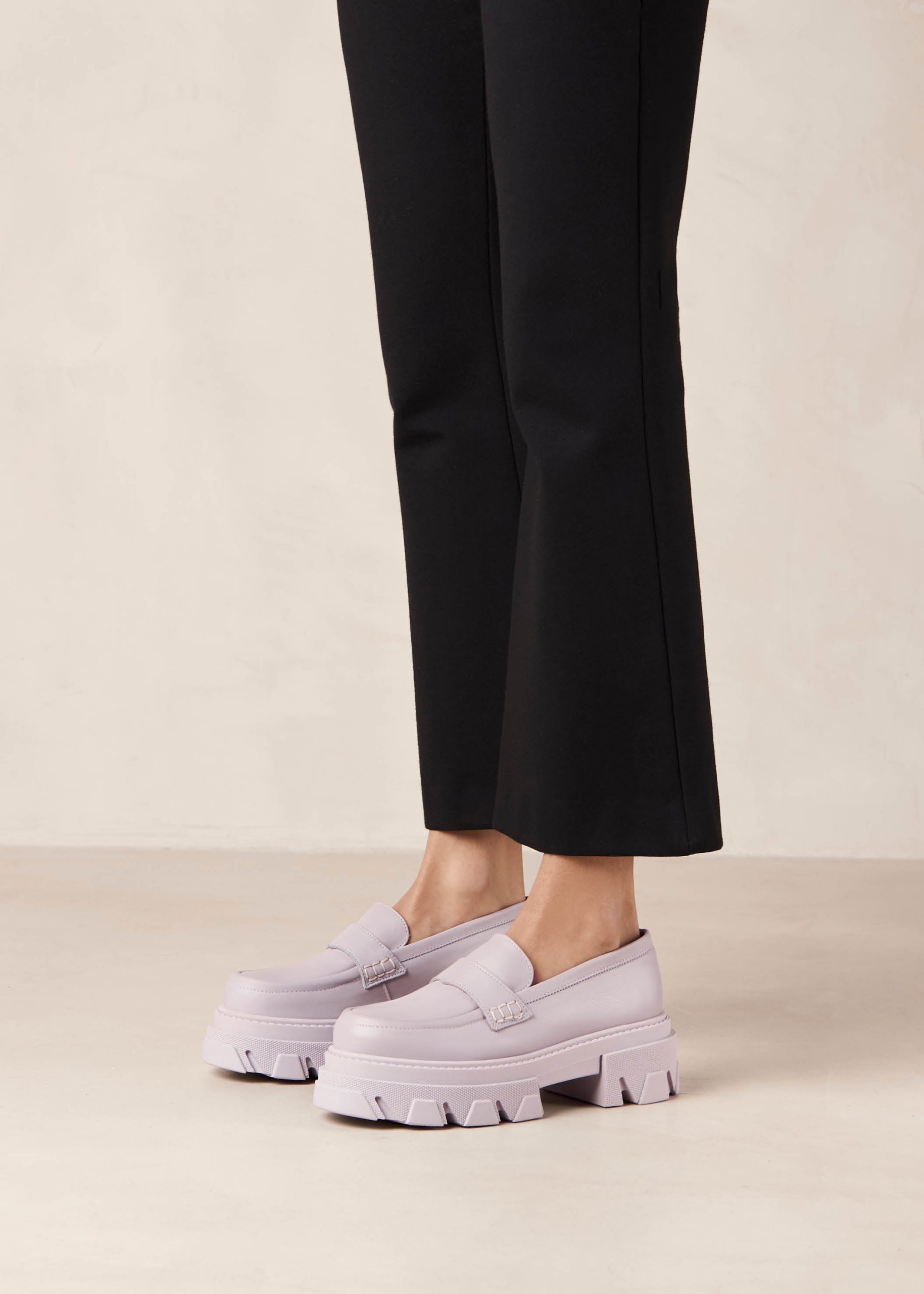 Trailblazer Lila Leather Loafers - Image 2