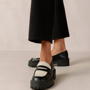 Mask Bicolor Black Vegan Leather Loafers