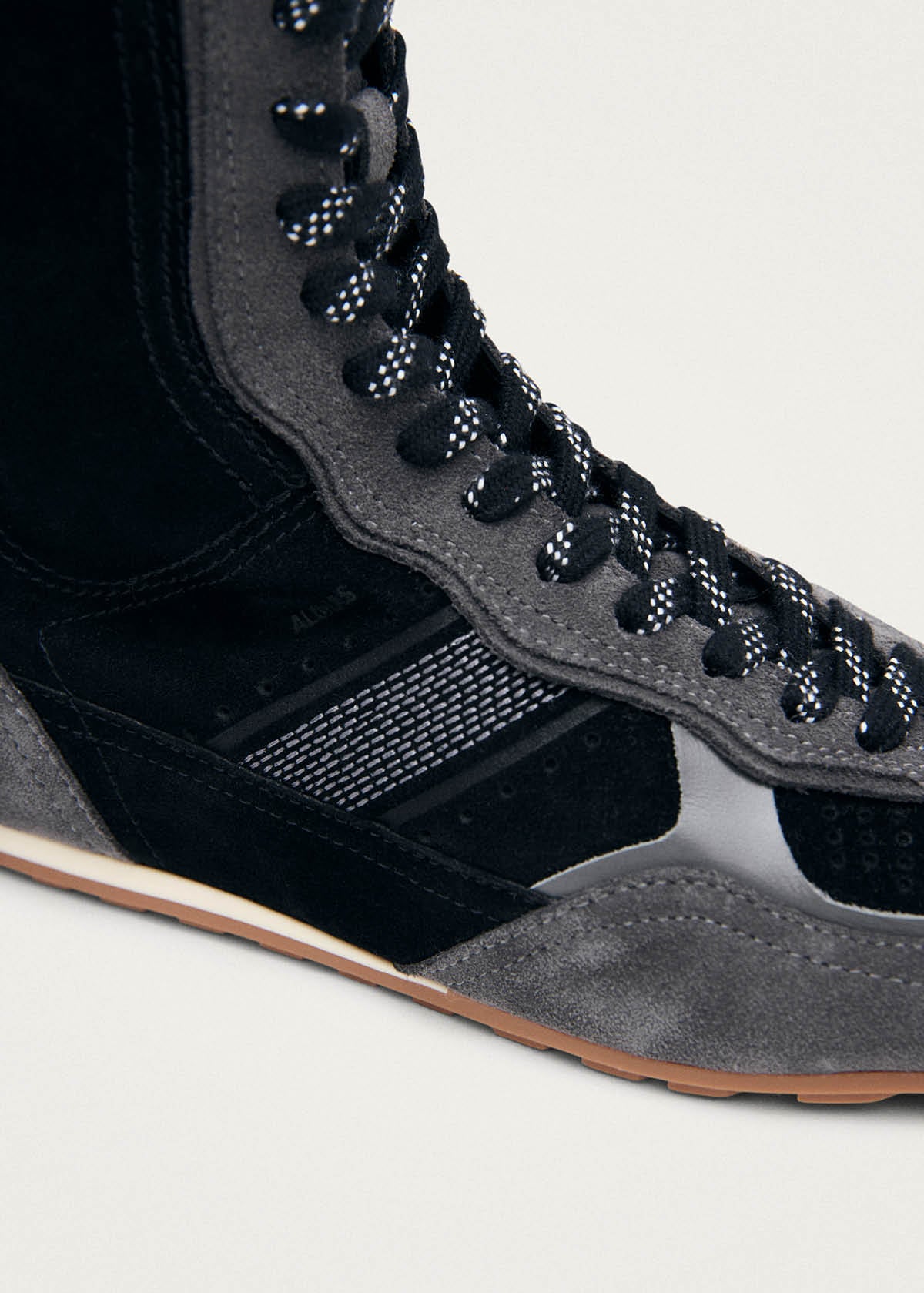 Tb.17 Suede Black Leather Sneakers - Image 6