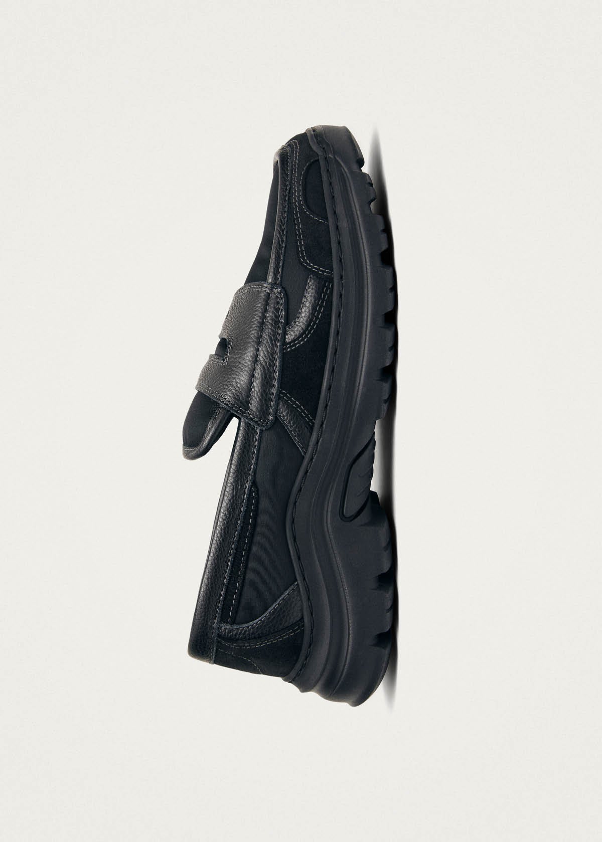 Tb.60 Black Leather Sneakers - Image 4