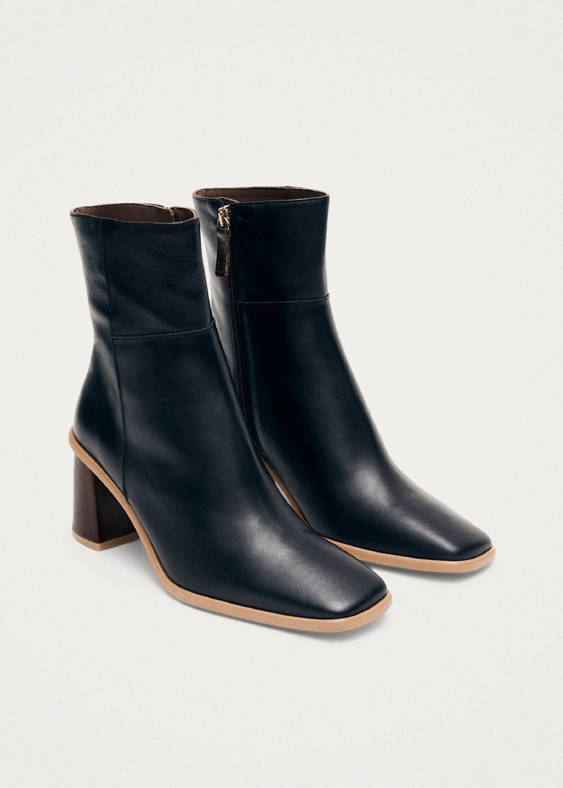 West Vintage Black Leather Ankle Boots - Image 2